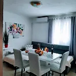 Kuca Za Odmor Neva Сasa de vacaciones Nečujam