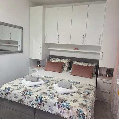 Kuca Za Odmor Neva Сasa de vacaciones